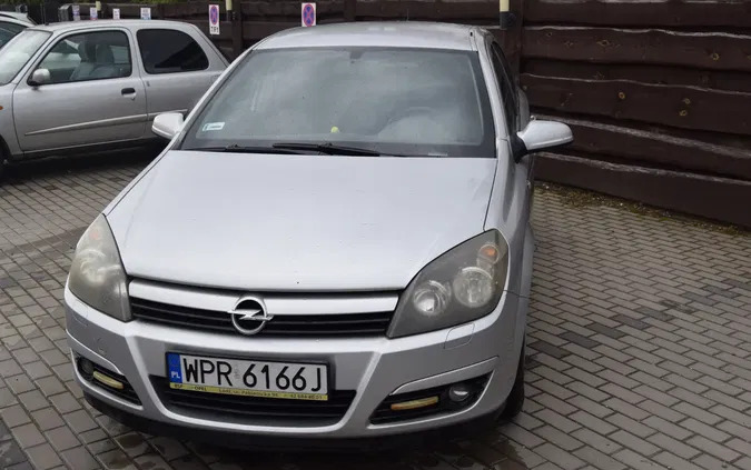 samochody osobowe Opel Astra cena 7000 przebieg: 314000, rok produkcji 2005 z Piastów